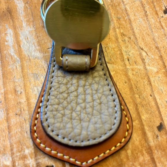 Dooney and Bourke keychain - Picture 3 of 3
